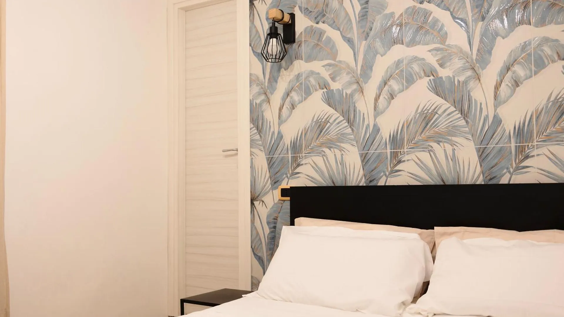 נאפולי Maison Rose, Host Apartments